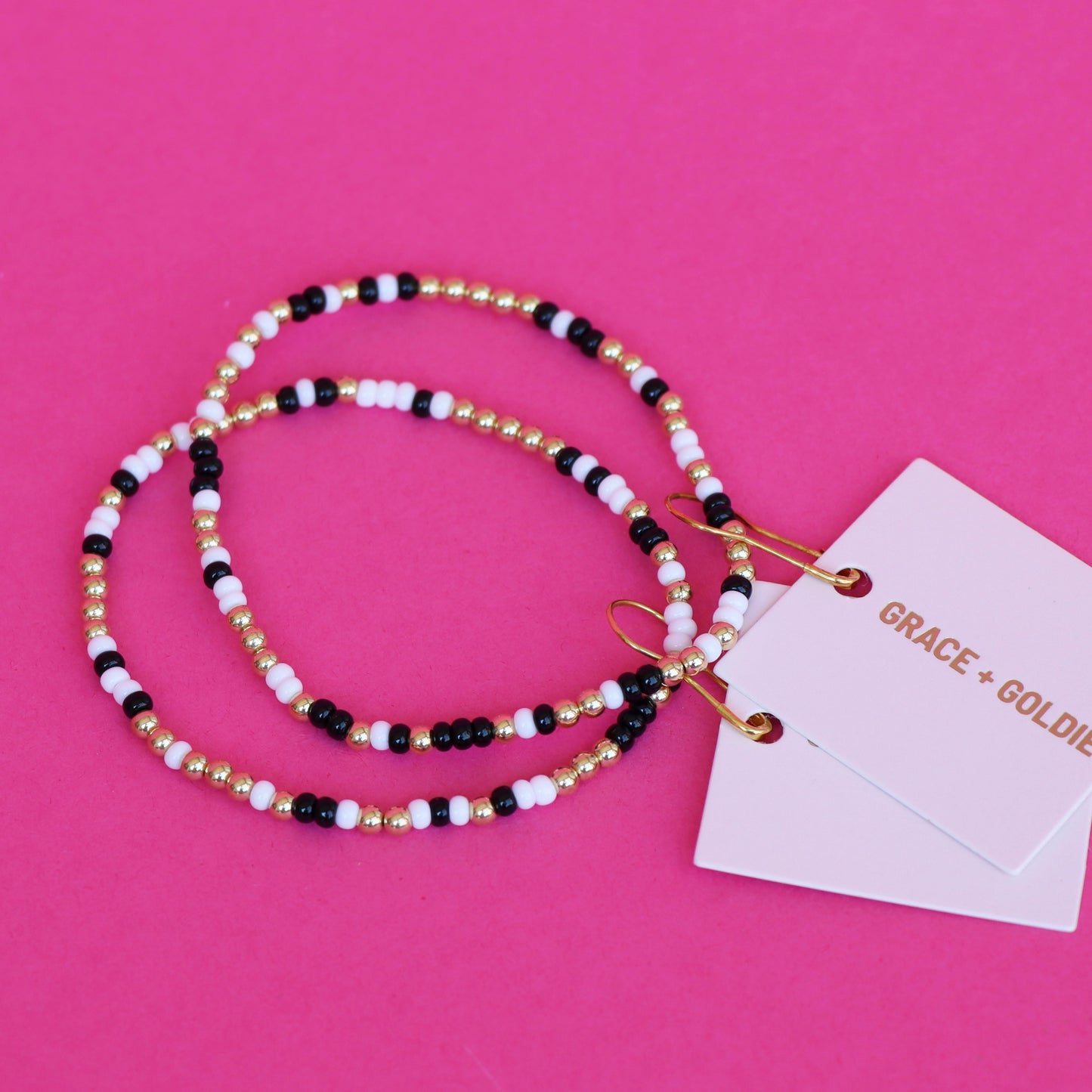 color pop bracelet {black & white}